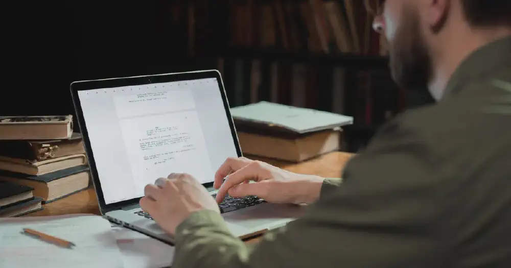 Amazon KDP para escritores novatos: la guía paso a paso para autopublicar y vivir de tus libros